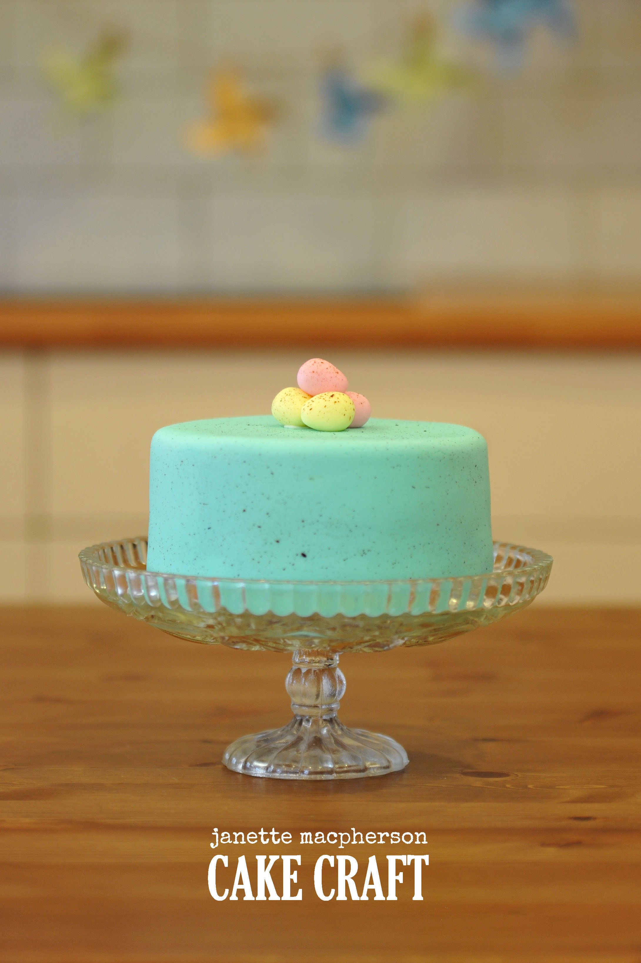 Cake Decorating Made Easy {& Thanksgiving Cake Idea!} | Making Lemonade