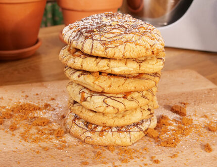 Banoffee Biscoffee crunch cookie